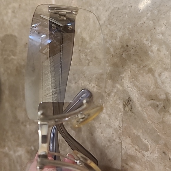 BVLGARI WOMANS SUNGLASSES Small scratch on lenses - Picture 8 of 11